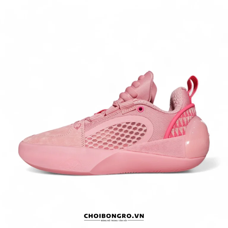 Mặt trước của giày Li-Ning Wade All City 12 Encore ‘Family Love’