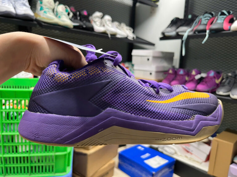 NIKE HYPER LIVE-42-AUTH-50