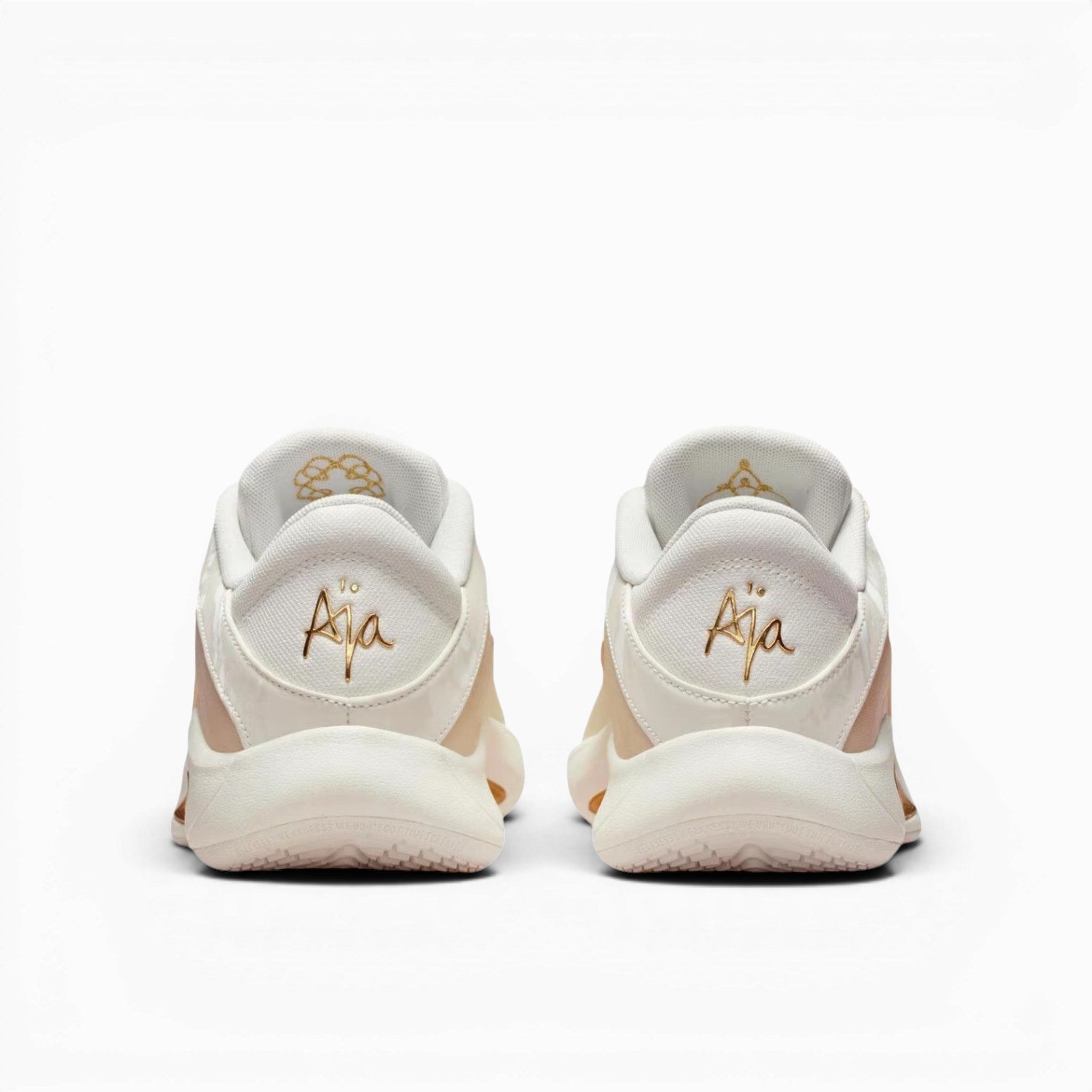 Nike-Aja-Wilson-AOne-Gold-Dynasty-FZ8605-102-(5)