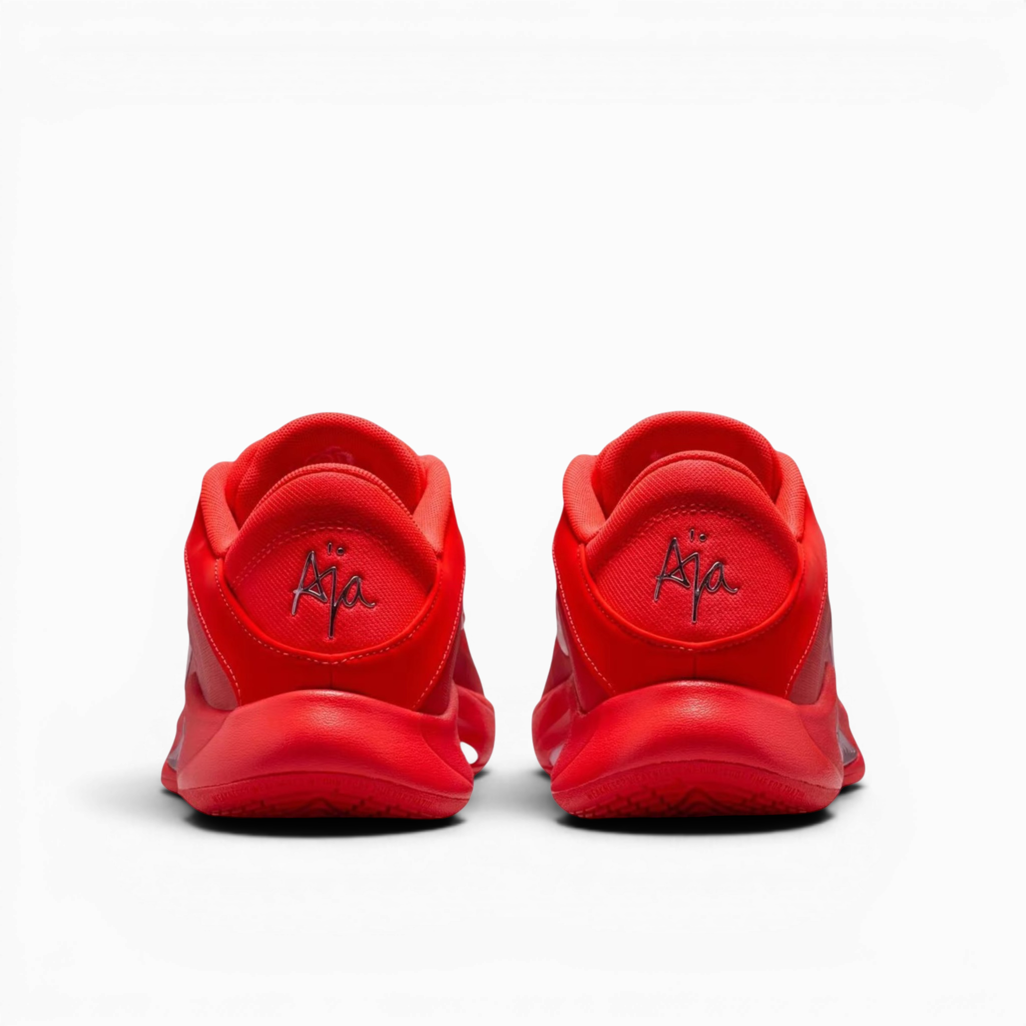 Nike-Aja-Wilson-AOne-Royal-Flame-FZ8605-602-(6)